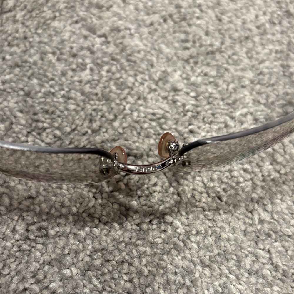 CHANEL Silver and Grey Gradient Aviator  Sunglasses - Picture 7 of 9